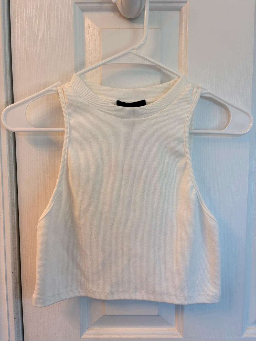 NWT Cider Women’s White Ribbed Sleeveless Crop Top Size S